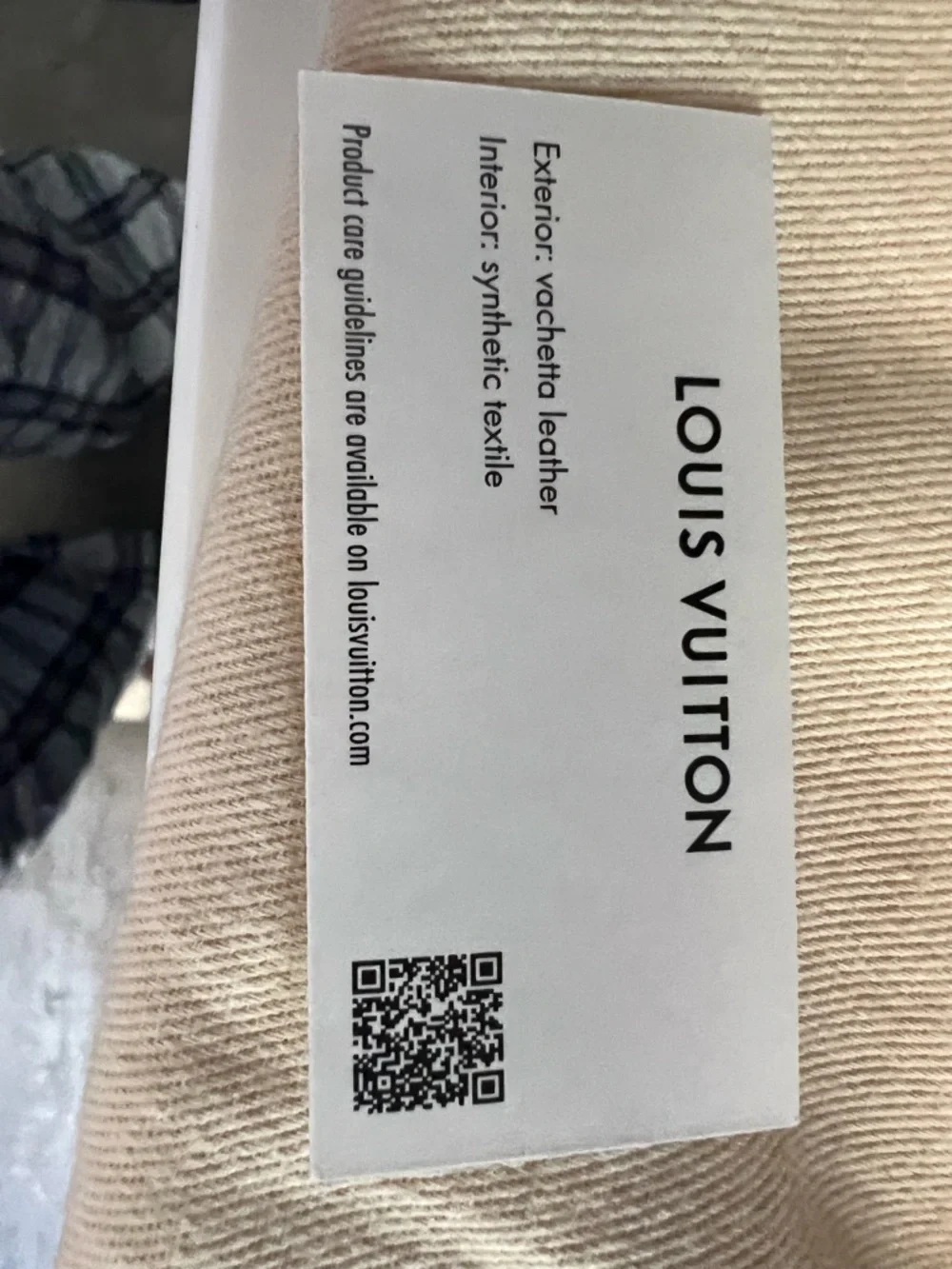 Louis Vuitton Black Onthego PM - Picture 12 of 16